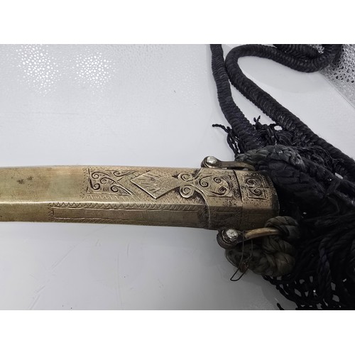 364 - A vintage ornate Middle Eastern/North African curved dagger, likely a Jambiya type ceremonial knife ... 