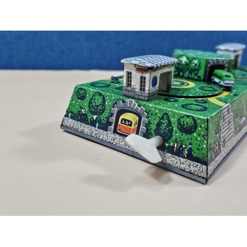 165 - Good quality vintage clockwork tin toy showing vehicles going through tunnels, made by Abtotpacca (U... 