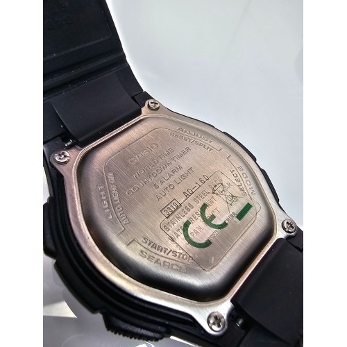 295 - A collection of 4x Sports Wristwatches to include an attractive Chrome Adidas cased wristwatch, a Ti... 