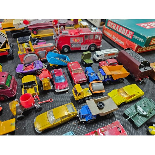 173 - A very large collection of diecast vehicles of various brands including Dinky Corgi and Matchbox veh... 
