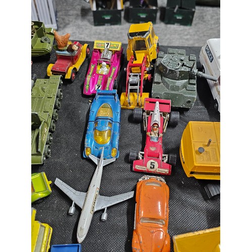 173 - A very large collection of diecast vehicles of various brands including Dinky Corgi and Matchbox veh... 