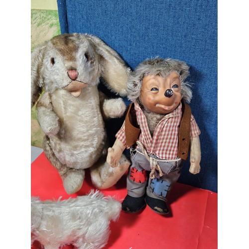 206 - A selection of soft toys A Merry Thought original lion plush teddy with the stamp to the base along ... 