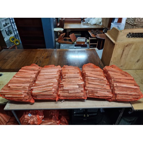 522 - Quantity of  5x bags of kindling wood morning sticks in carrot bags, all full of seasoned wood, each... 