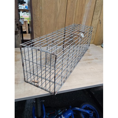 486 - Vintage good quality well used humane squirrel cage in good order with carrying handle and quick rel... 