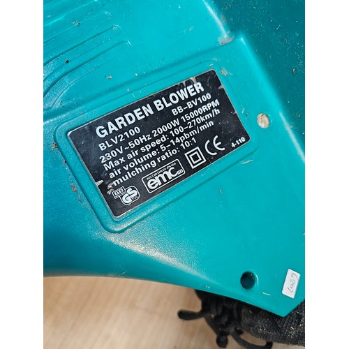 510 - Blackspur garden power tool in the form a leaf blower with a catchment sack, blows and vacuums compl... 