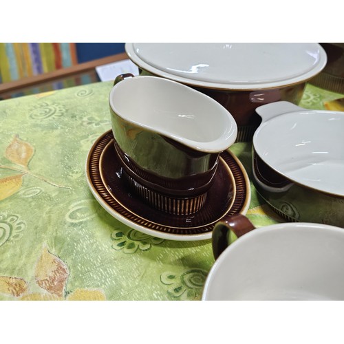 A large and comprehensive 49x piece partial dinner tea set by Poole ...