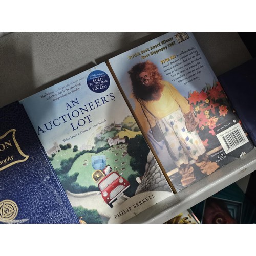 74 - A quantity of books to include books on antiques, home making, plants, home made soaps, law, mosaic ... 