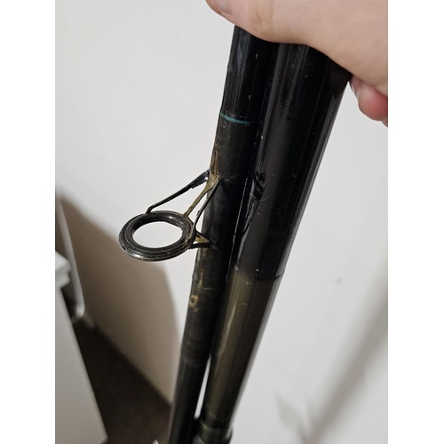 121 - A good quality Daiwa Eliminator sea fishing rod, one eyelet is missing. otherwise in good order