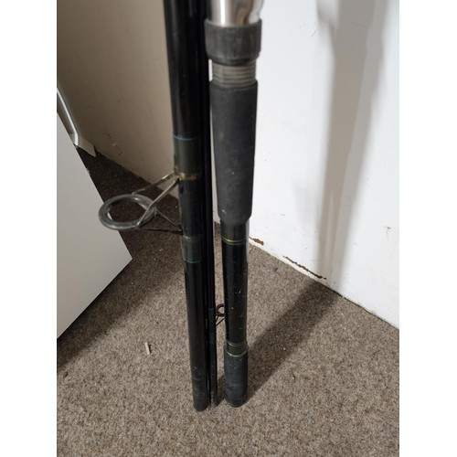 121 - A good quality Daiwa Eliminator sea fishing rod, one eyelet is missing. otherwise in good order