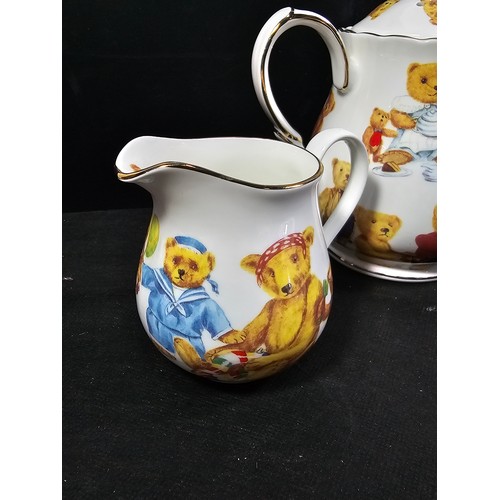 63 - Collection of collectable ceramics to include a Mac Donald Collec ta bears teapot milk jug and sugar... 