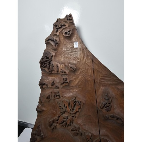 126 - 2x good quality antique large wooden print blocks, one with a leaf design the other with one having ... 