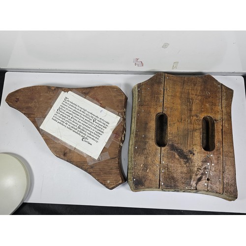 126 - 2x good quality antique large wooden print blocks, one with a leaf design the other with one having ... 