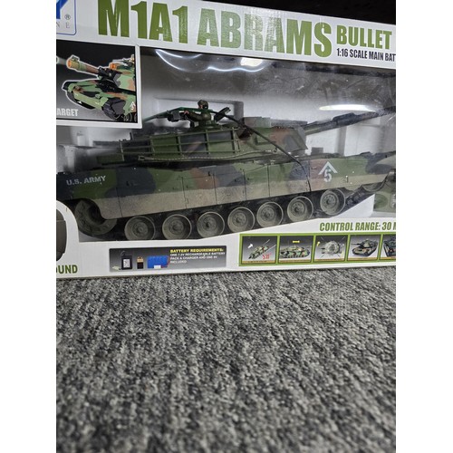 148 - Large boxed Hobby Engine 1:16 scale M1A1 Abrams Tank is a plastic model replica of a military tank w... 