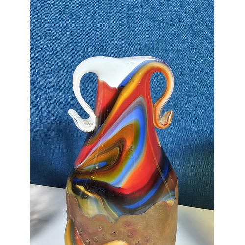 231 - Collection of 3x collectable art glass pieces to include a multicoloured Murano bottle shaped vase w... 