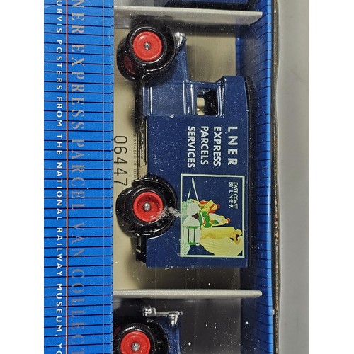 158 - A collection of 5x boxed sets of diecast vehicles to include The Days Gone Marks & Spencer Collectio... 