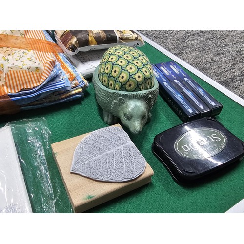 175 - Large collection of collectables to include ink stamps, bark effect pillar candle holder with heart ... 