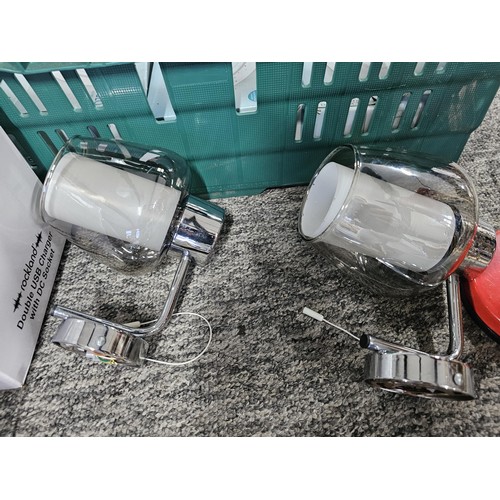 199 - Box of lighting items to include 2x wall lamps, 2x angle poises lamps, 4x boxed wall lamps, Fluoresc... 