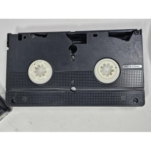 220 - 2x collectable video cassettes to include a Betamax Death Race 2000 by Brent Walker Video and an ear... 