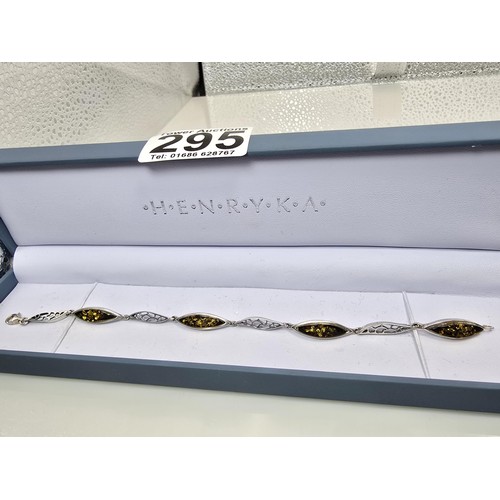 Lot 295       