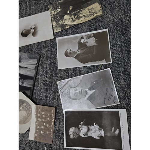 215D - A very large quantity of early vintage and antique photographs covering various subjects, some inter... 