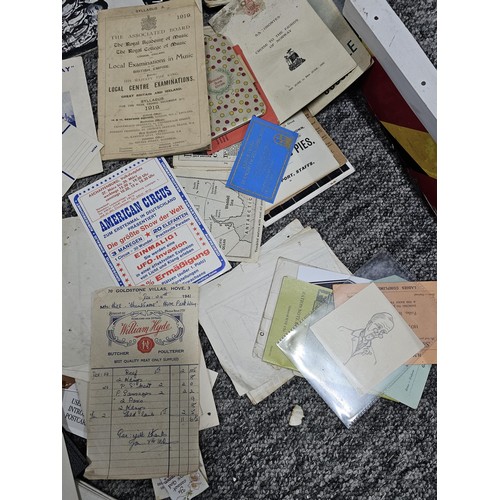215F - Large quantity of various vintage and antique ephemera to include 3x large scrap books which are mos... 