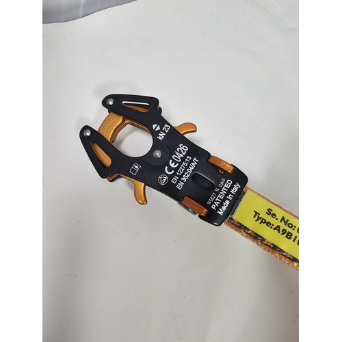 9 - A mixed lot of industrial fall‑arrest and access‑safety equipment, including a CABLOC/CASLOC cable‑g... 