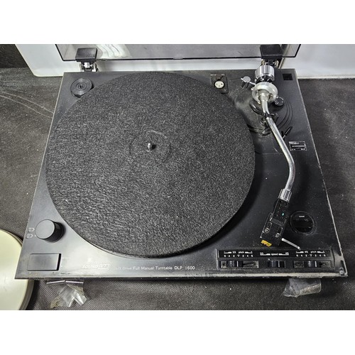 40 - 2 x Behringer sound lab belt driven manual turn tables, both with the model number DLP1600, both wit... 
