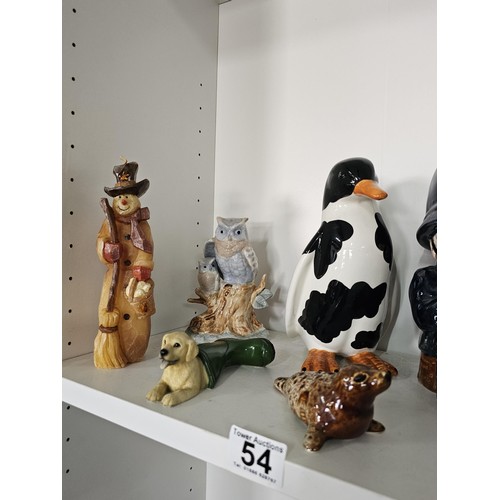 54 - 2 shelves of collectables, to include 2 large Toby jug,1 by the Maritime trust of admiral lord Hood ... 