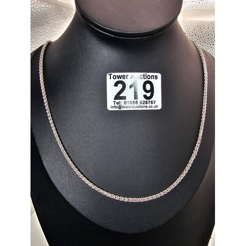 219 - An as new unused good quality 925 silver neck chain which has a length of 20