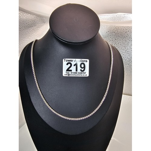 219 - An as new unused good quality 925 silver neck chain which has a length of 20