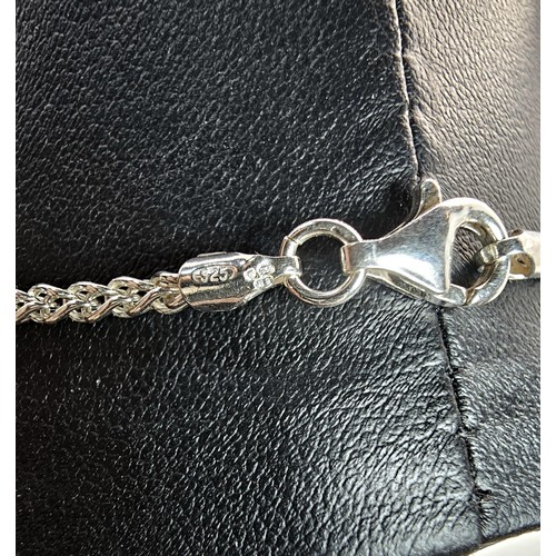 219 - An as new unused good quality 925 silver neck chain which has a length of 20