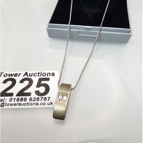 225 - An as new unused 925 silver pendant necklace featuring a chunky 925 silver pendant, set with a squar... 