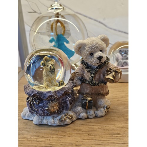 185 - A collection of 10 snowglobes of various sizes and designs, to include special friend, little prince... 