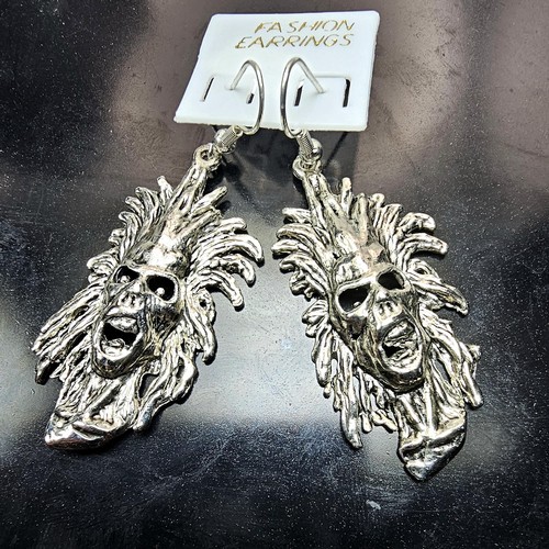 Lot 239       