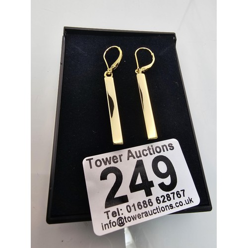 Lot 249       