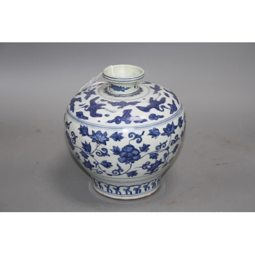 118 - A Chinese blue and white bulbous vase, Ming, with restored rim, height 19cm Condition: Rim from wher... 