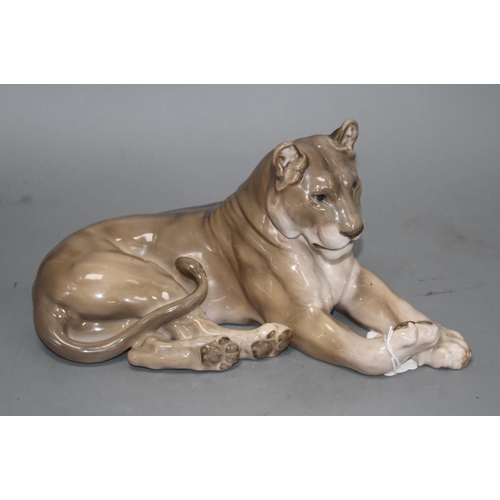 47 - A Royal Copenhagen lioness, model no. 804, L. 31cm Condition: A bit grubby but in good condition,... 