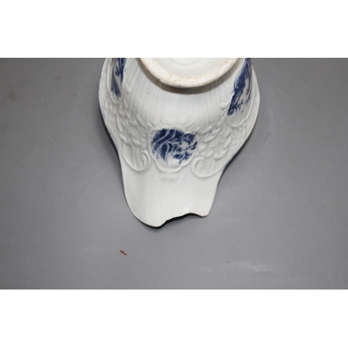 78 - A Lowestoft blue and white sauceboat, c.1770 and two Worcester blue and white sauceboats, c.1758-65,... 