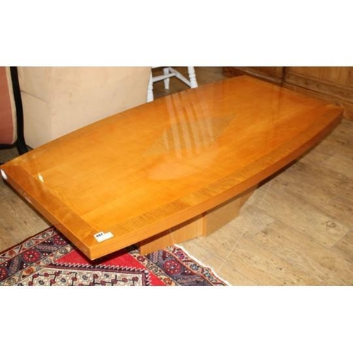 882 - A satin maple coffee table, L.150cm D.81cm H.41cm Condition: Very good clean condition