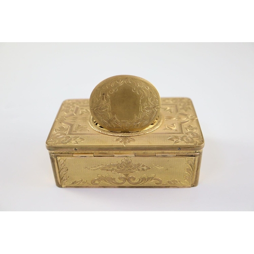28 - A late 19th century Swiss ormolu singing bird box, with flower and scroll engraved case, catch opera... 