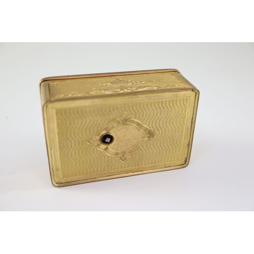 28 - A late 19th century Swiss ormolu singing bird box, with flower and scroll engraved case, catch opera... 