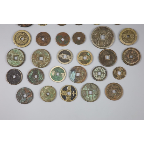 164 - China, 19 bronze horse gaming charms, Qing dynasty - Republic period, different varieties, Mandel 20... 