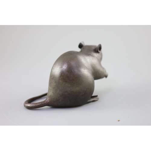 202 - A Japanese bronze model of a rat holding a chestnut, Meiji period, incised Kakihan mark to base, 17c... 