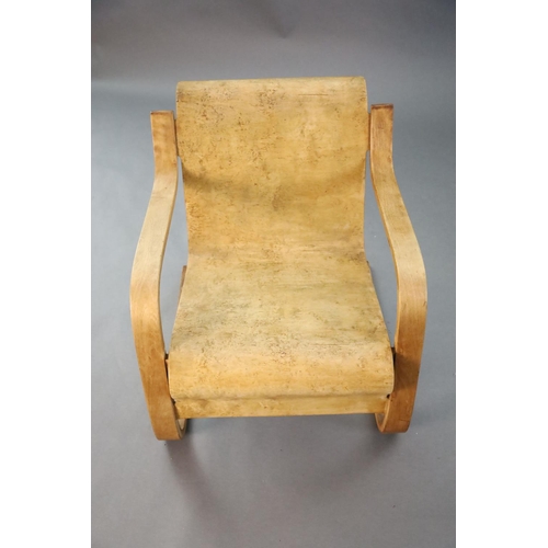 379 - An Alvar Aalto for Finmar Ltd model 31 cantilever chair, W.1ft 11.75in. D.2ft 4in. H.2ft 3in.CONDITI... 