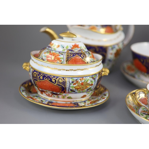 75 - A Herculaneum porcelain Imari pattern 8080 part tea and coffee set, c.1812-15, including teapot, cov... 