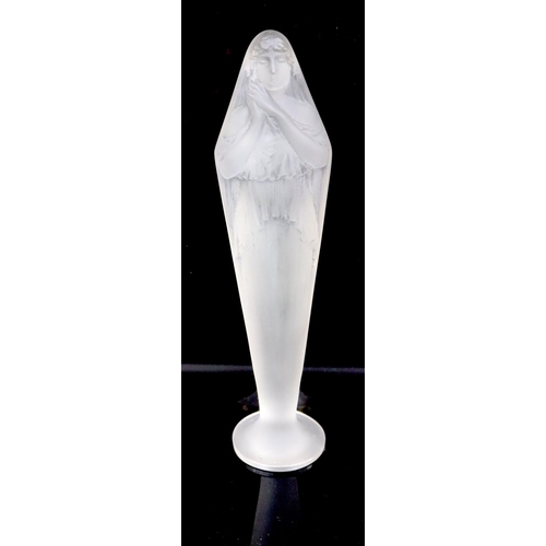 98 - René Lalique. A pre-war statuette - Voilee Mains Jointes, no.828, designed 1919, in original torpedo... 