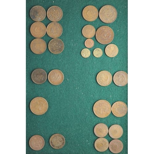 186 - China, Empire and Republic period, a collection of 70 Chinese provinces 10 cash copper coins and oth... 