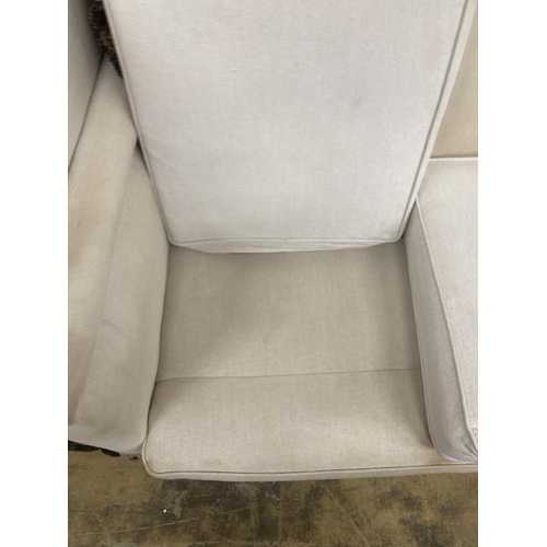 19 - An upholstered Knowle settee, length 184cm, depth 80cm, height 104cm