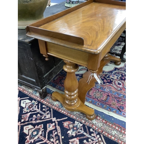 161 - A Victorian walnut wash stand, width 114cm, depth 50cm, height 75cm