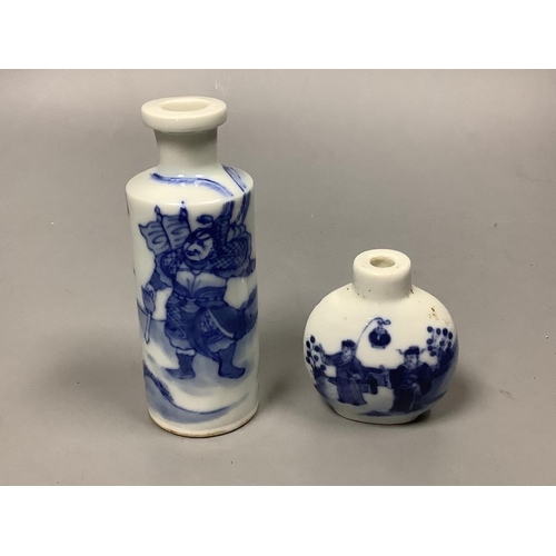 212 - Two Chinese blue and white snuff bottles, tallest 10cm